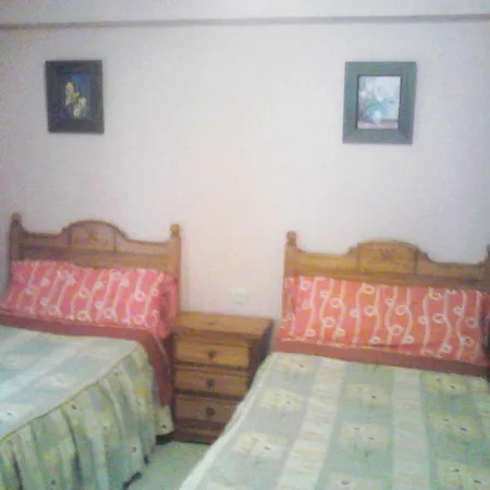 Hostal Alameda-2