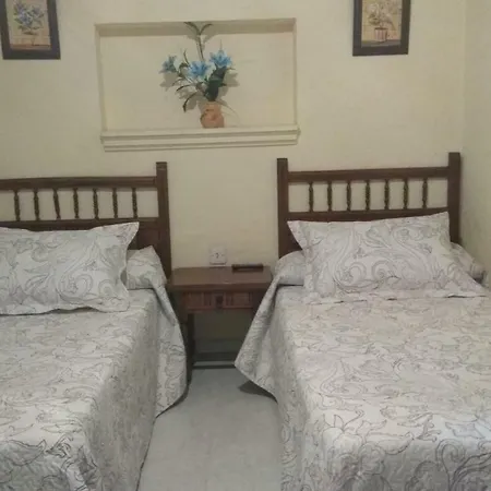 Hostal Alameda-3